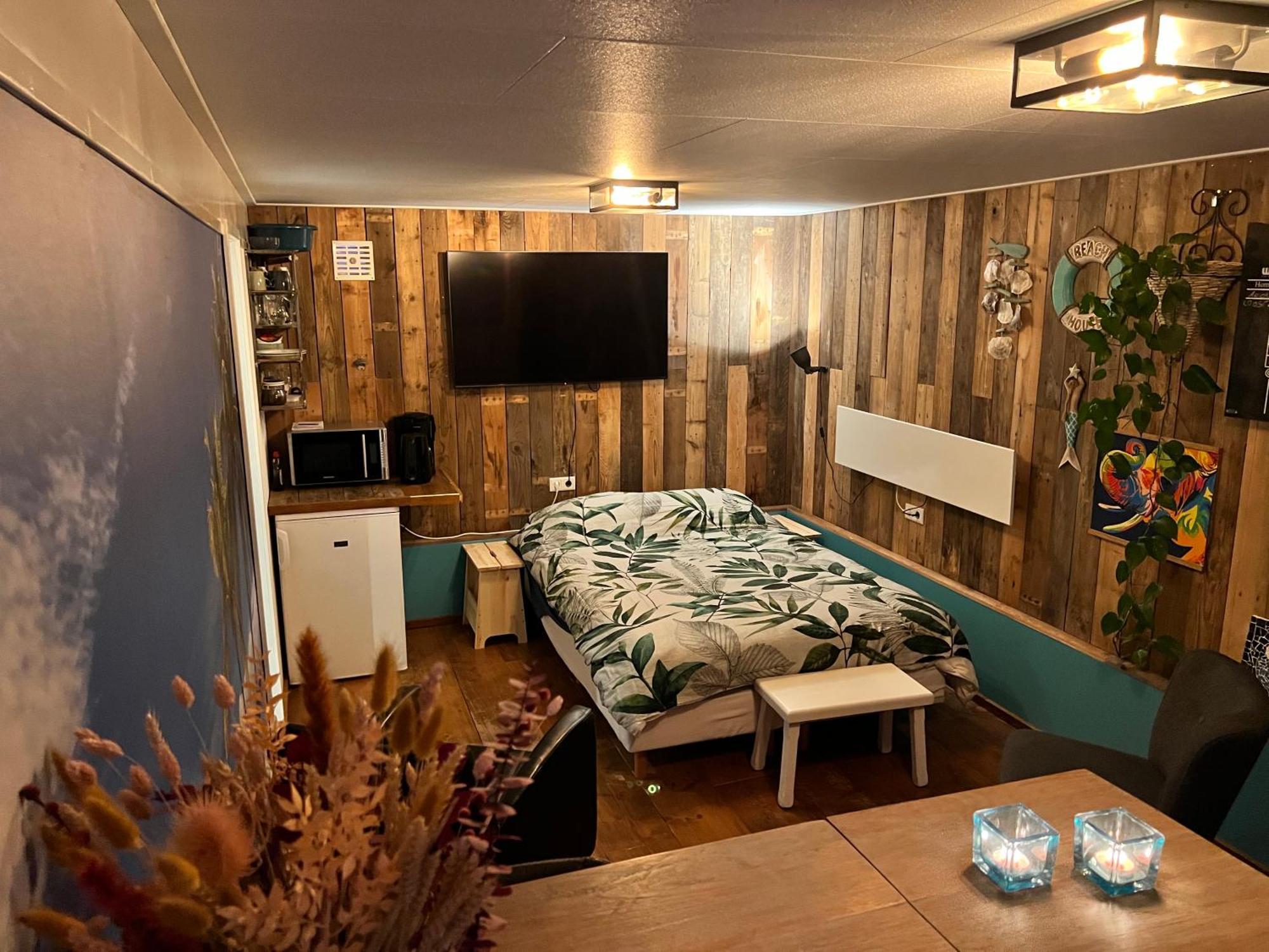 Beach House Met Badkamer, Boxspring & Airco Schoonebeek Dış mekan fotoğraf